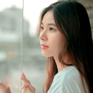 隗逸馨